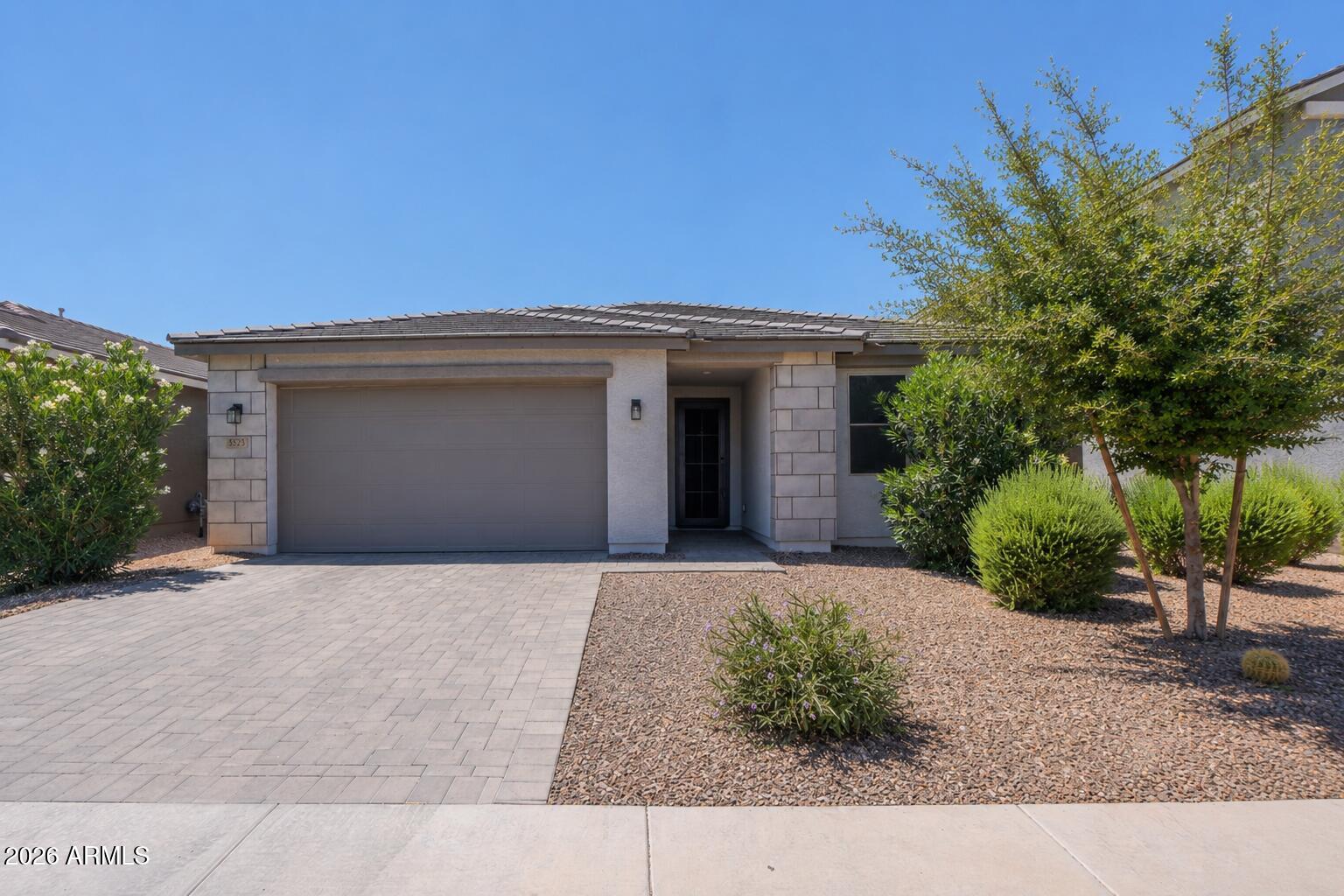 5523 W WESTERN STAR Boulevard