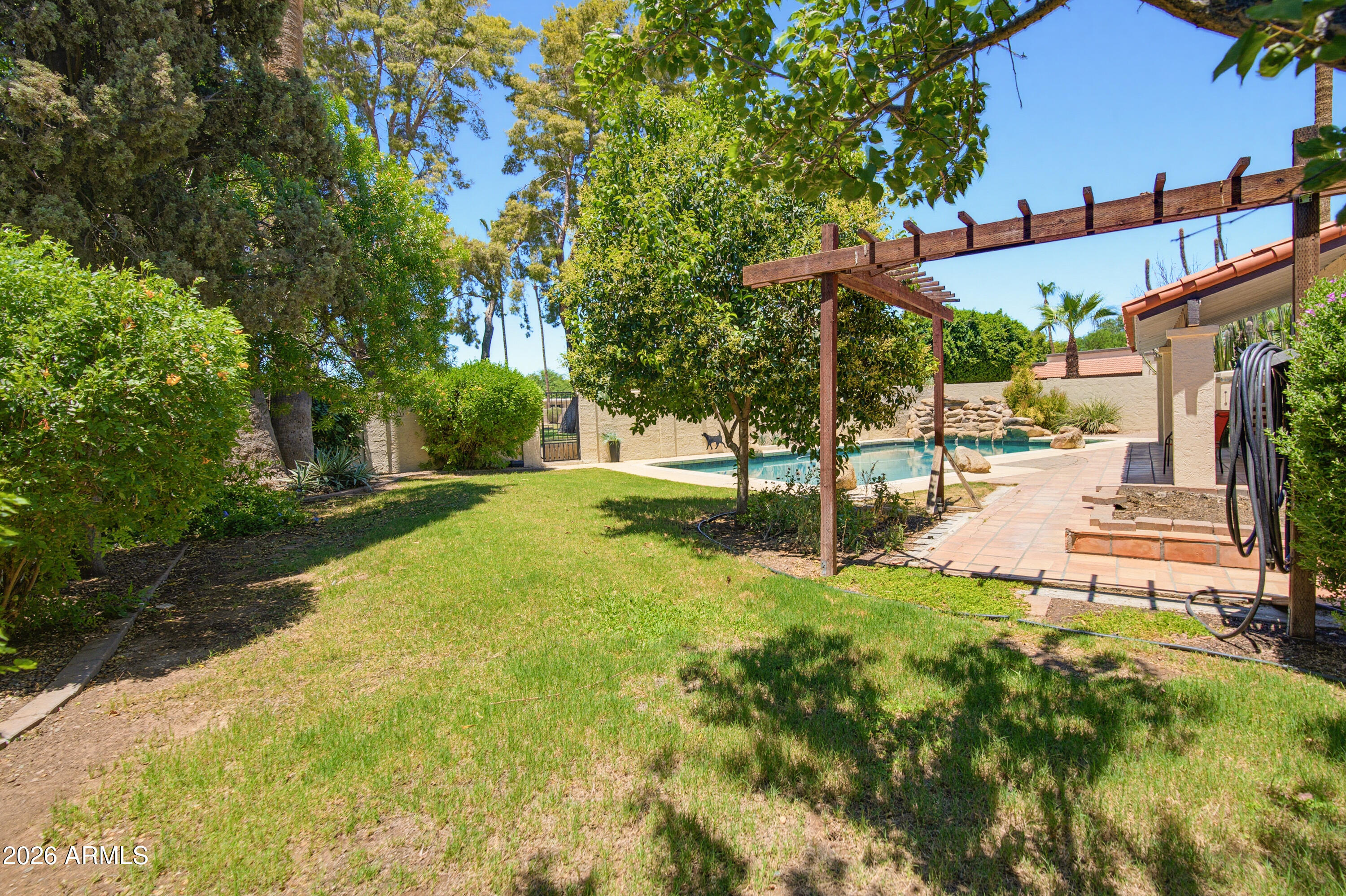 11242 N 44TH Court