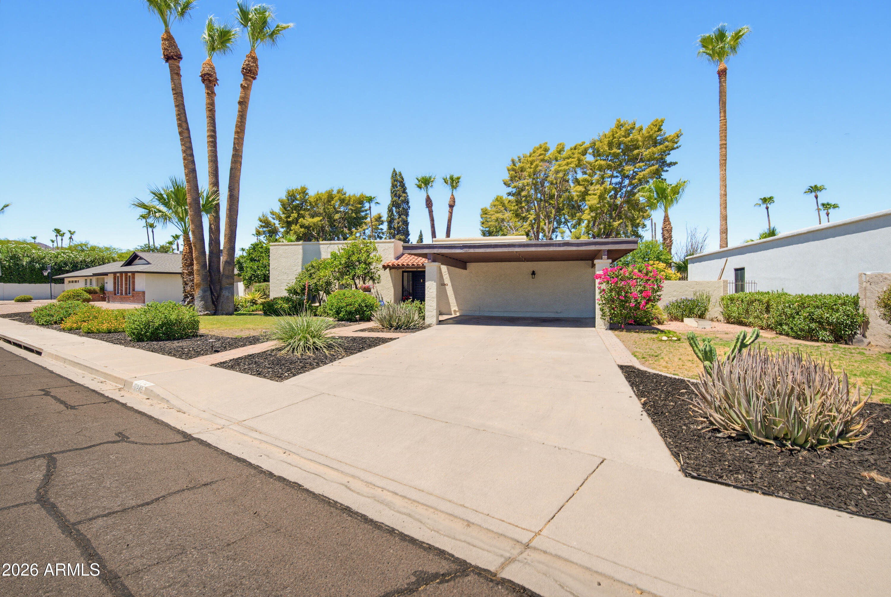 11242 N 44TH Court