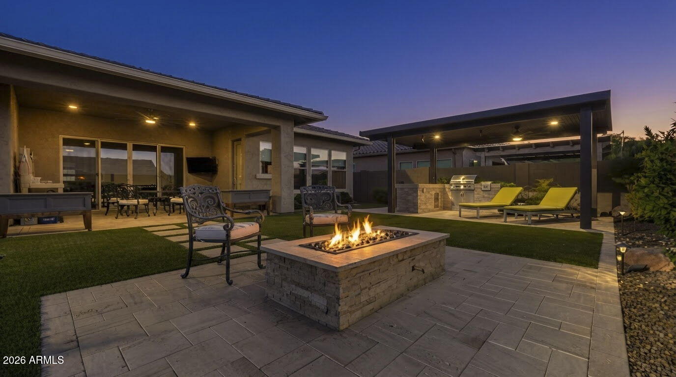 11613 W MONTANSORO Lane