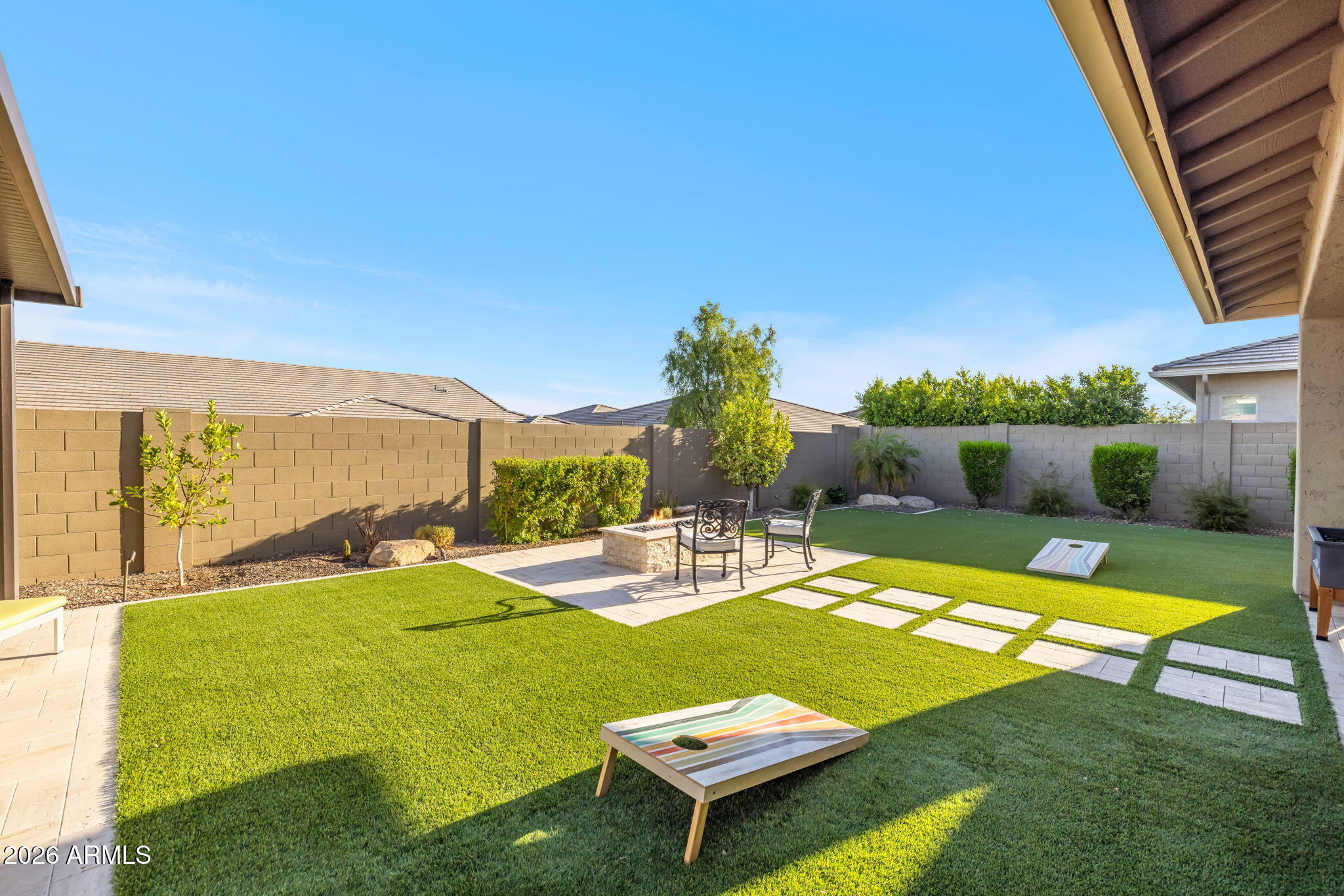 11613 W MONTANSORO Lane