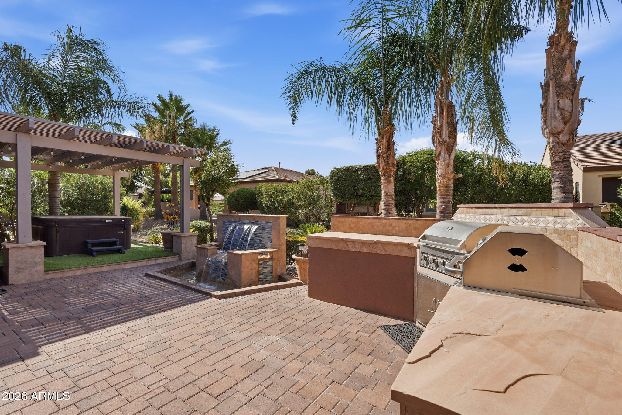 1756 E AZAFRAN Trail