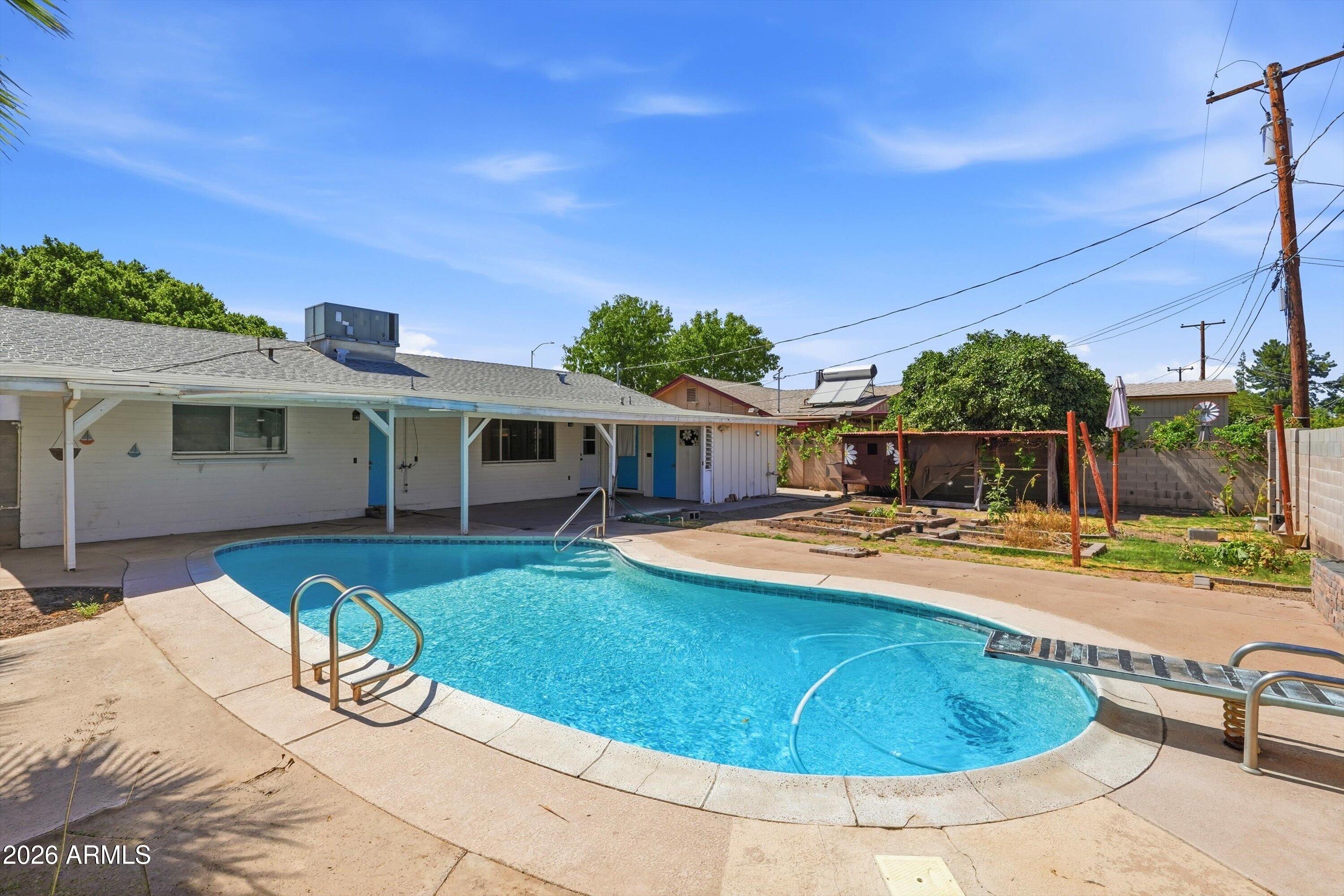735 S Spencer