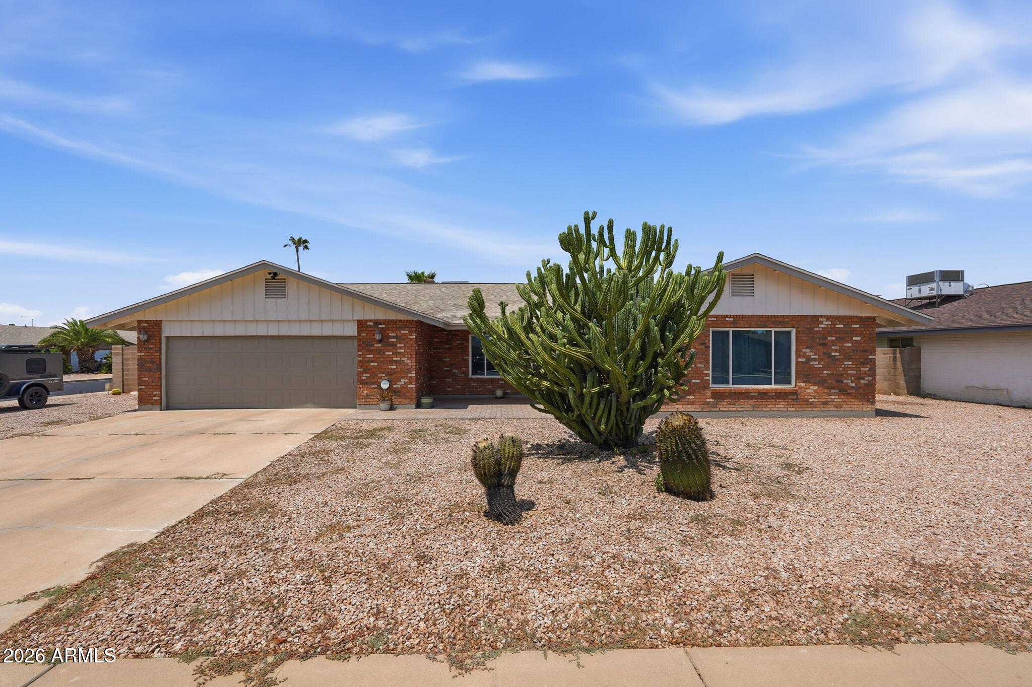 846 N WHITING Circle