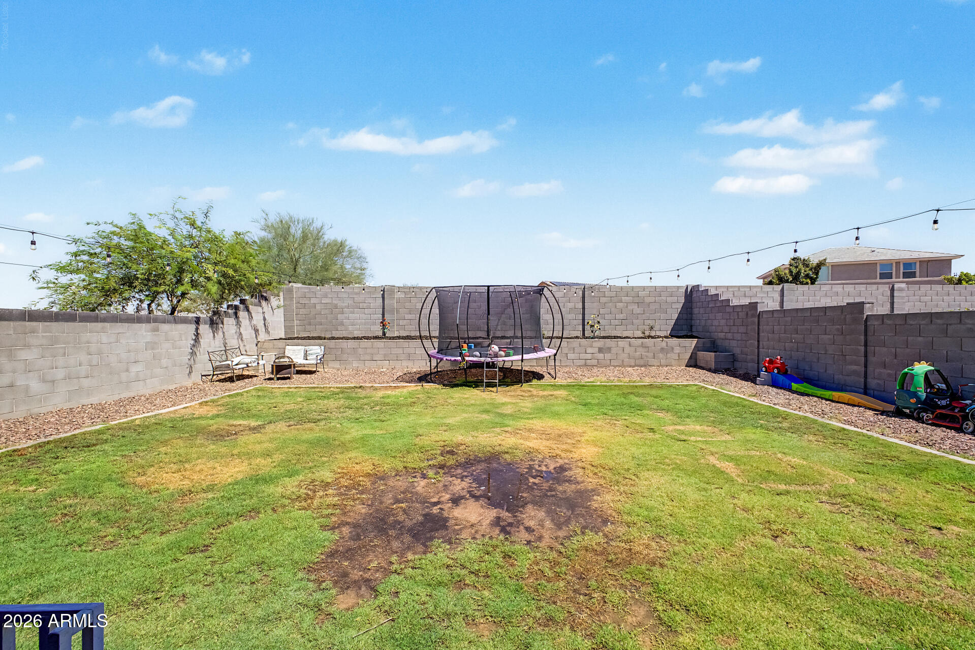 17896 W DALEY Lane