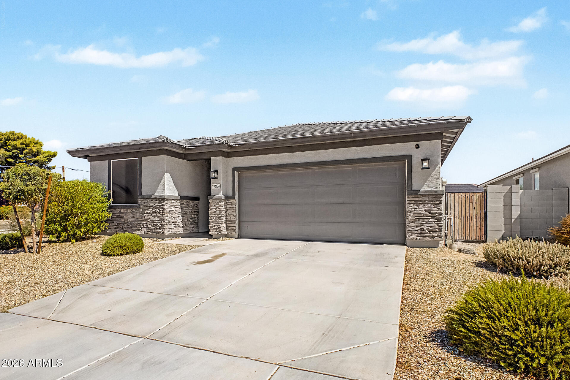 17896 W DALEY Lane