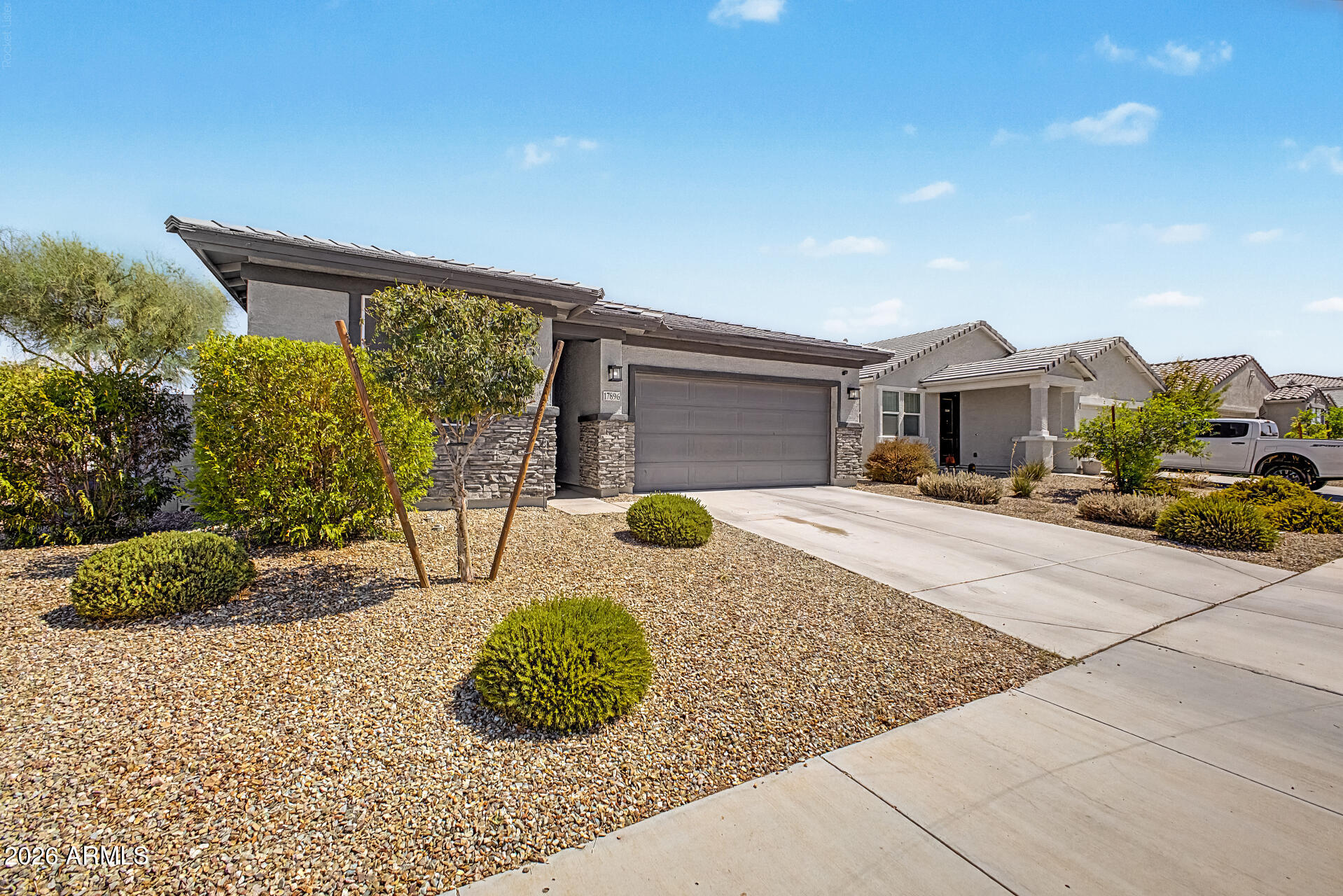 17896 W DALEY Lane
