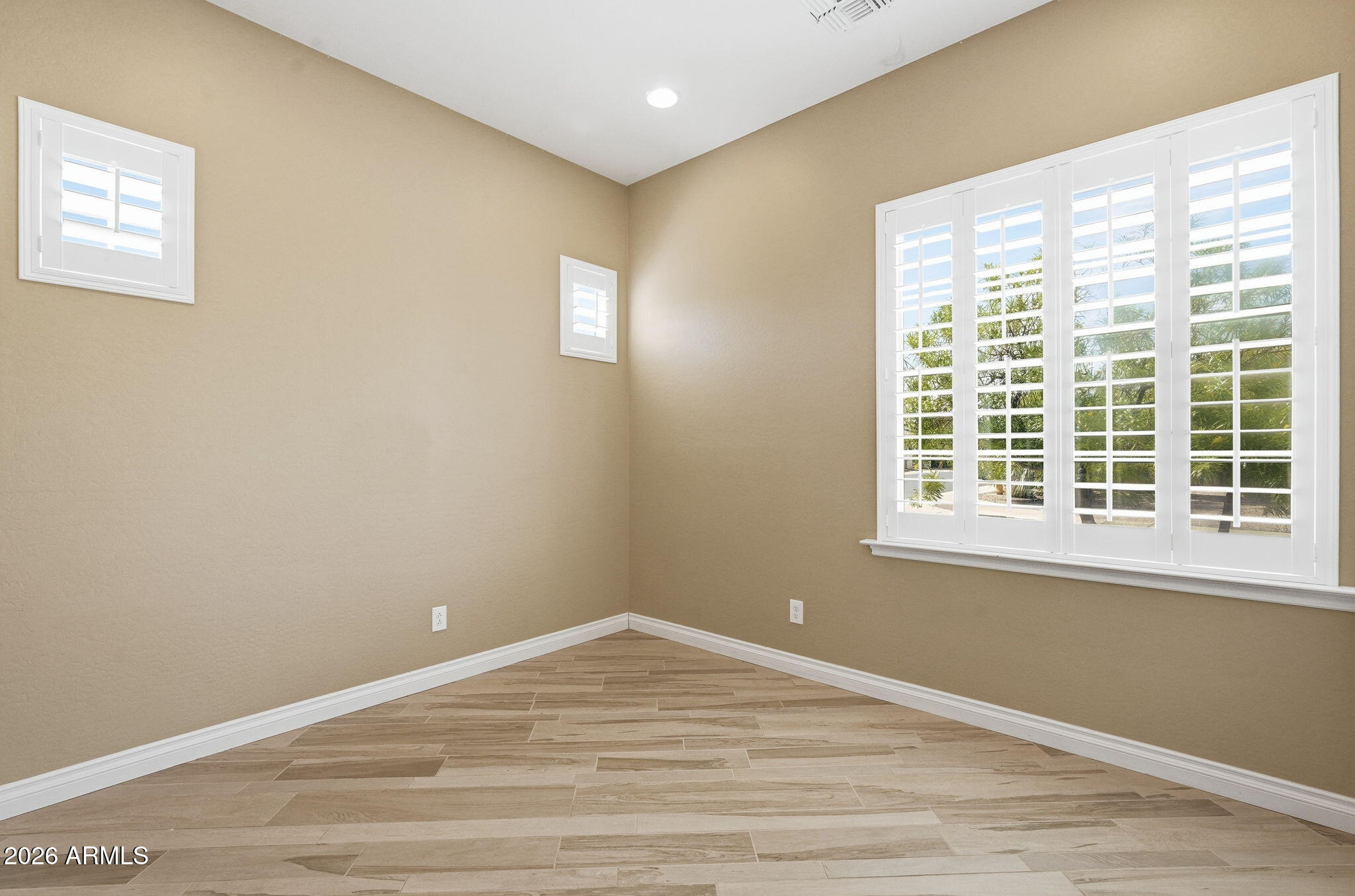 1474 E ELYSIAN Pass