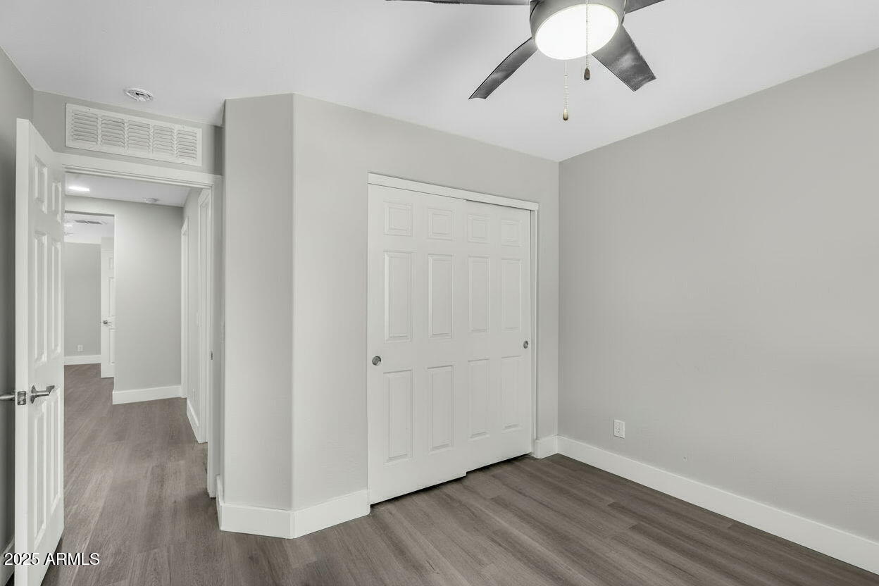 2366 N 73RD Lane