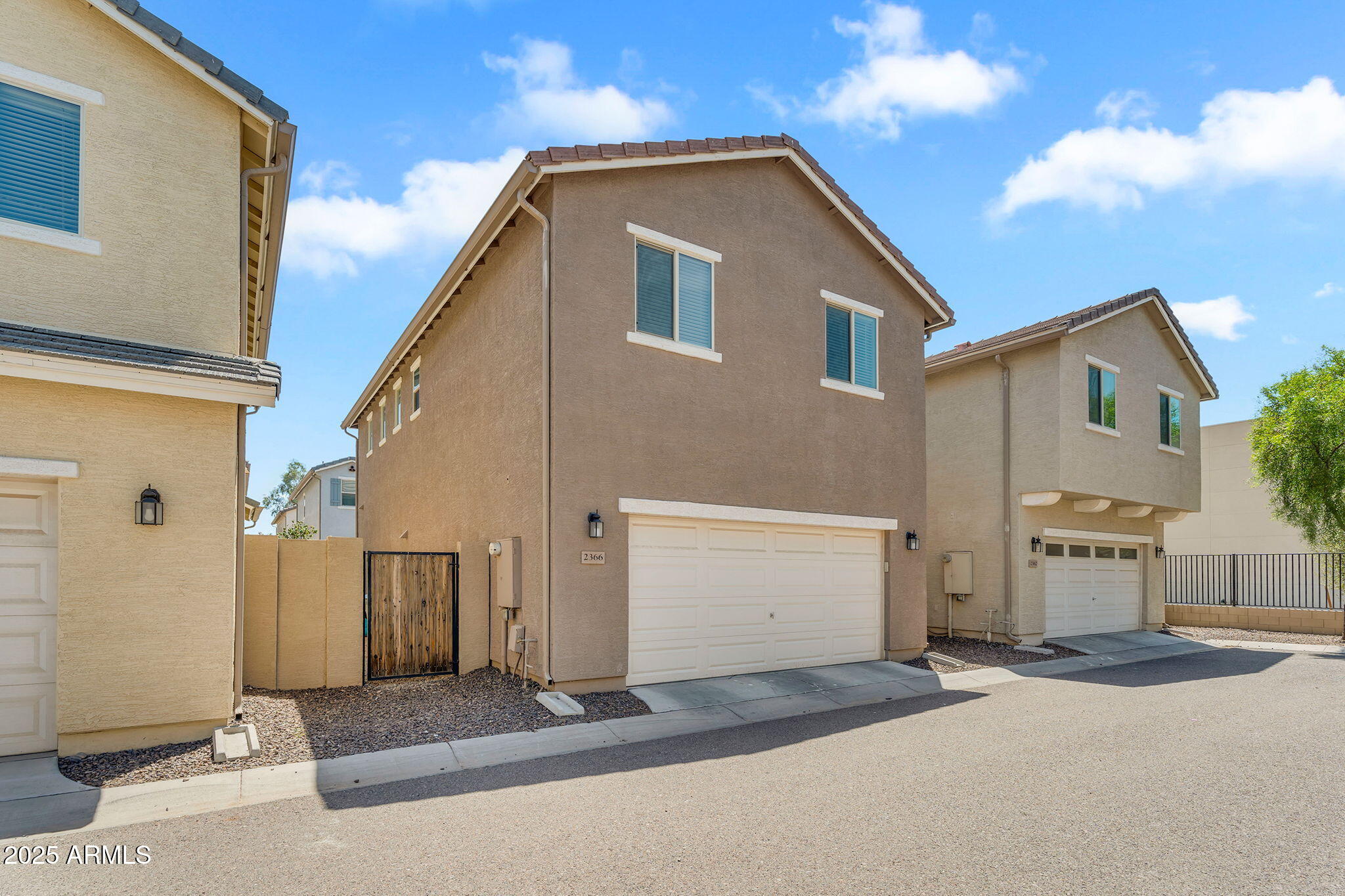 2366 N 73RD Lane