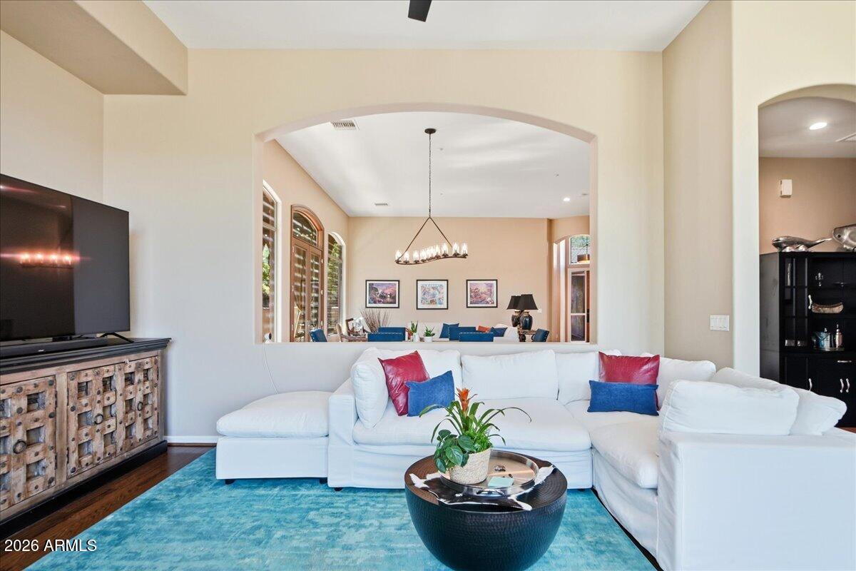 15601 E CACTUS Drive