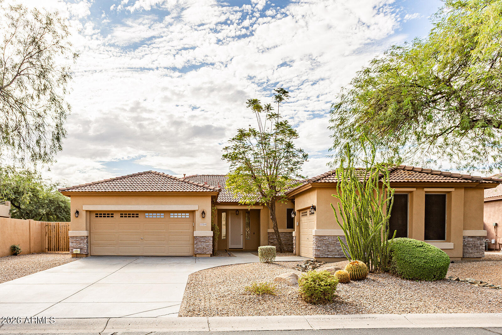 32648 N 40TH Place