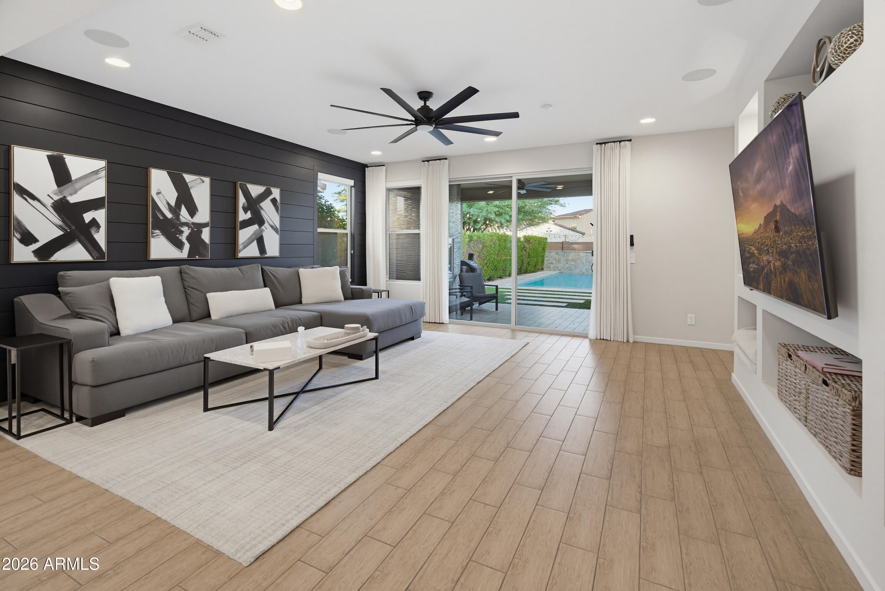 3211 E BRYCE Lane