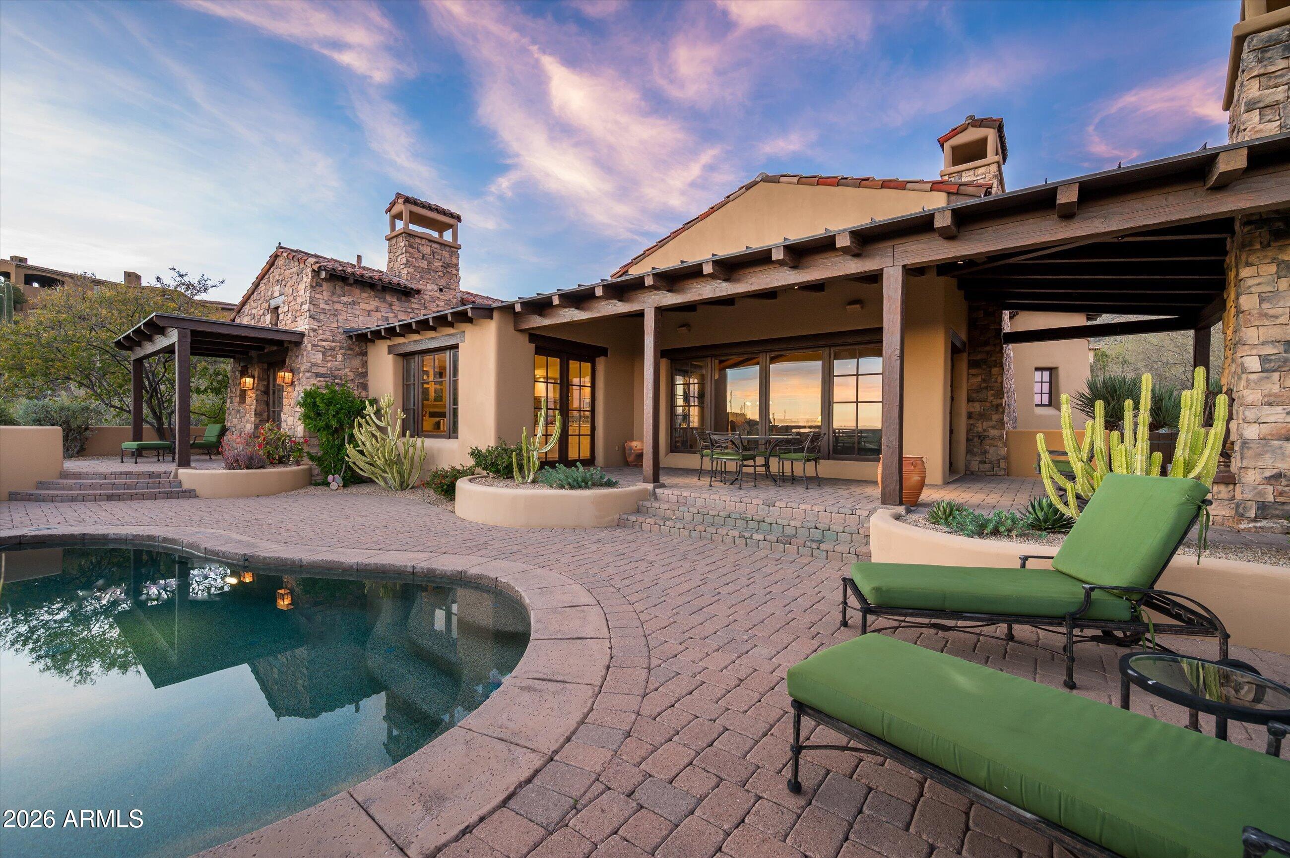 42144 N SAGUARO FOREST Drive
