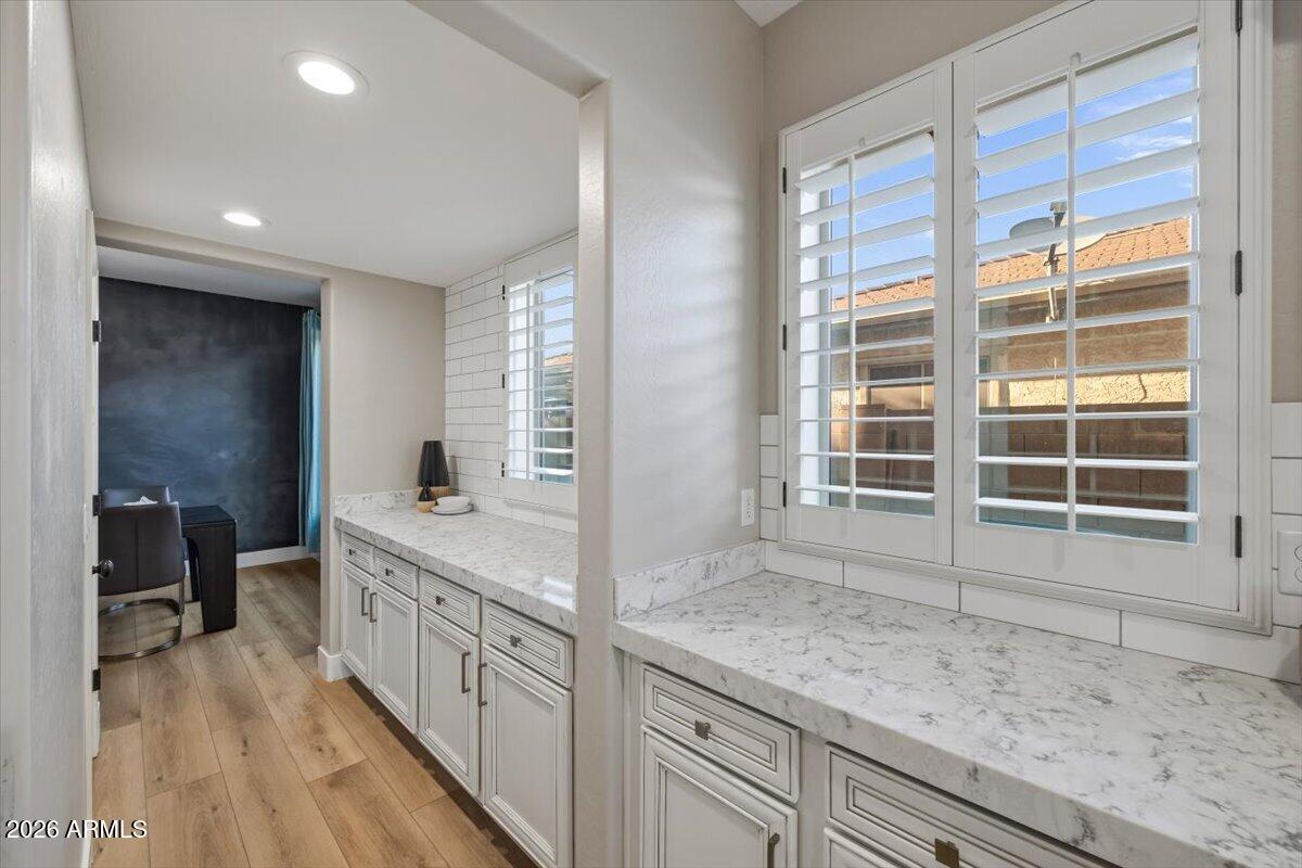 4421 S GRANITE Drive