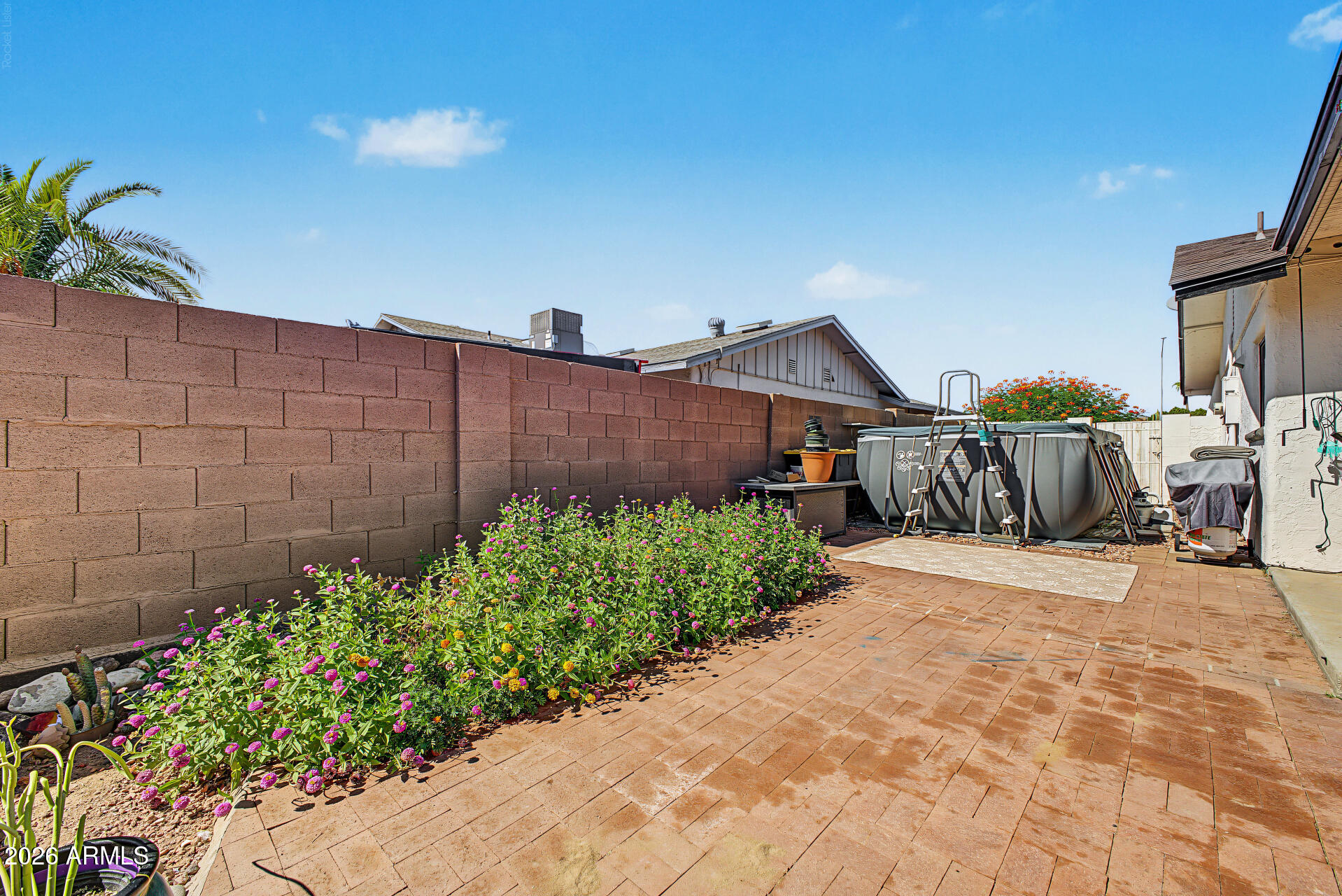 5515 W CAROL ANN Way