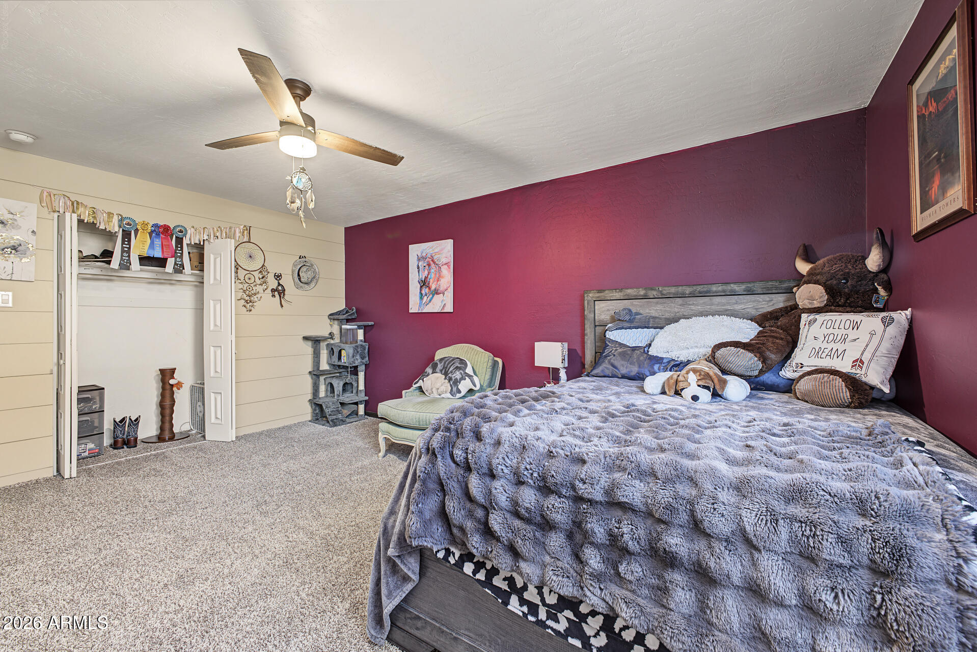 5515 W CAROL ANN Way