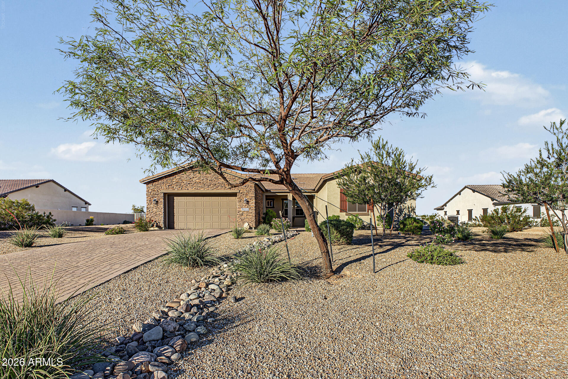 19232 W ECHO Lane