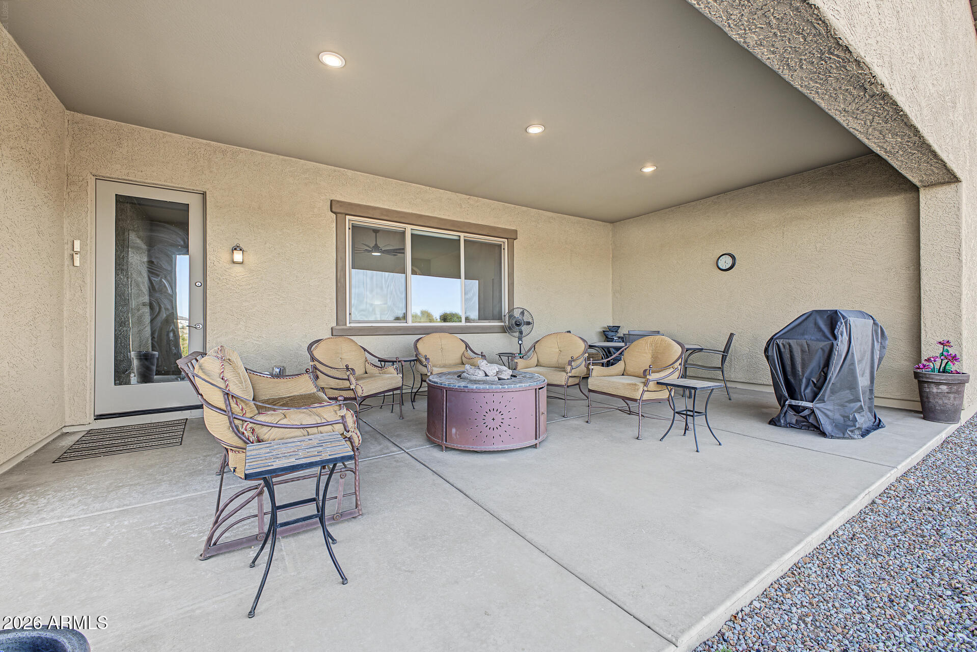 19232 W ECHO Lane