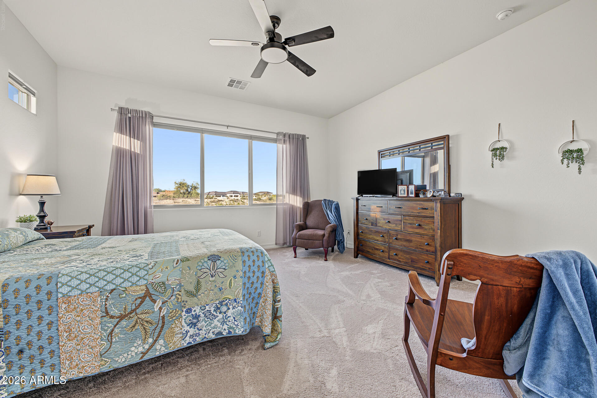 19232 W ECHO Lane