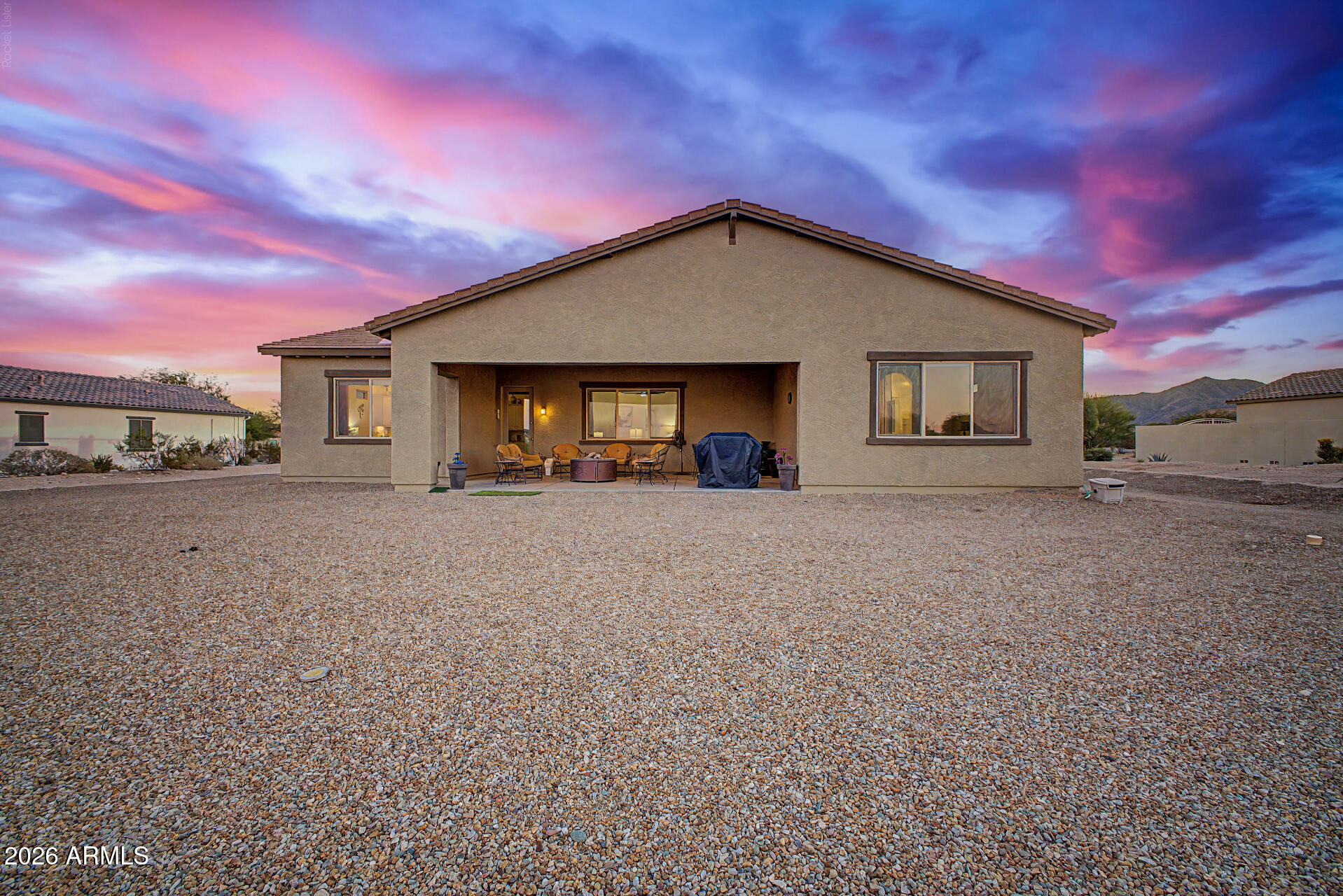 19232 W ECHO Lane