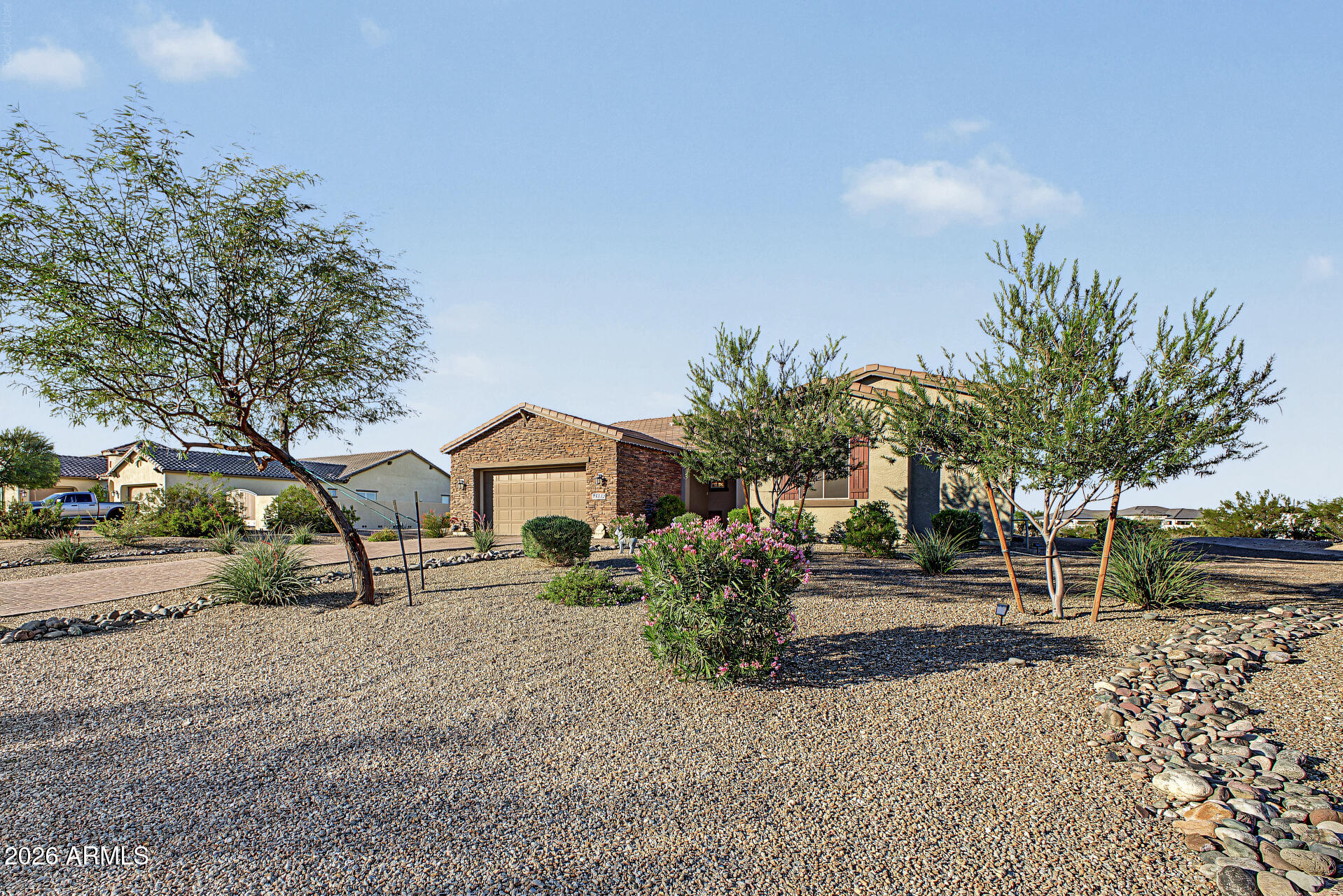 19232 W ECHO Lane