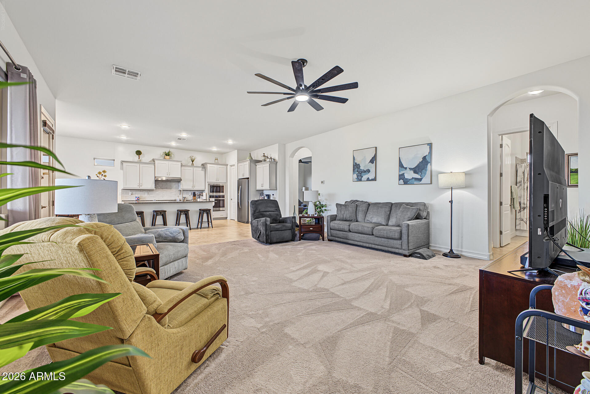19232 W ECHO Lane