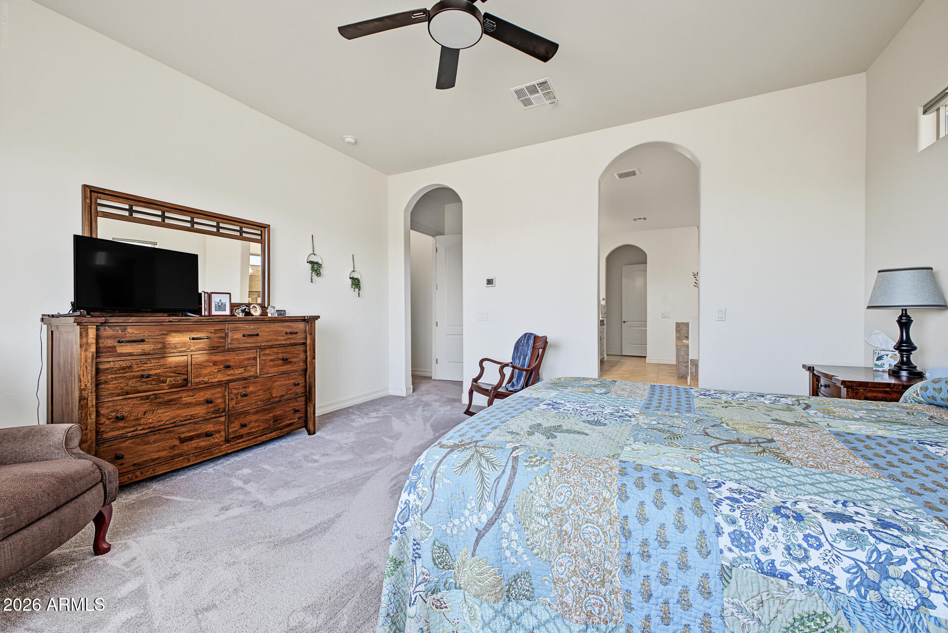 19232 W ECHO Lane