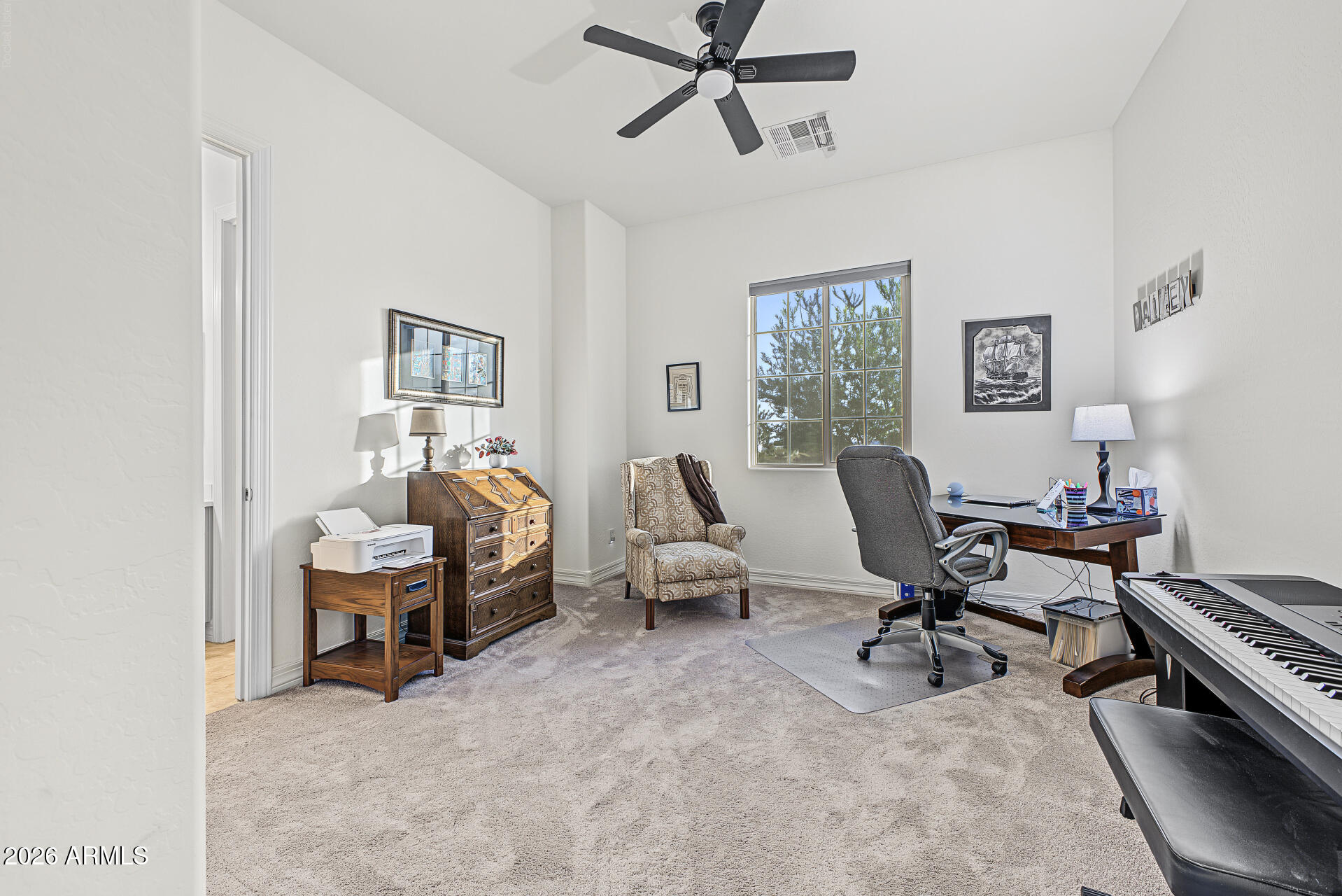 19232 W ECHO Lane