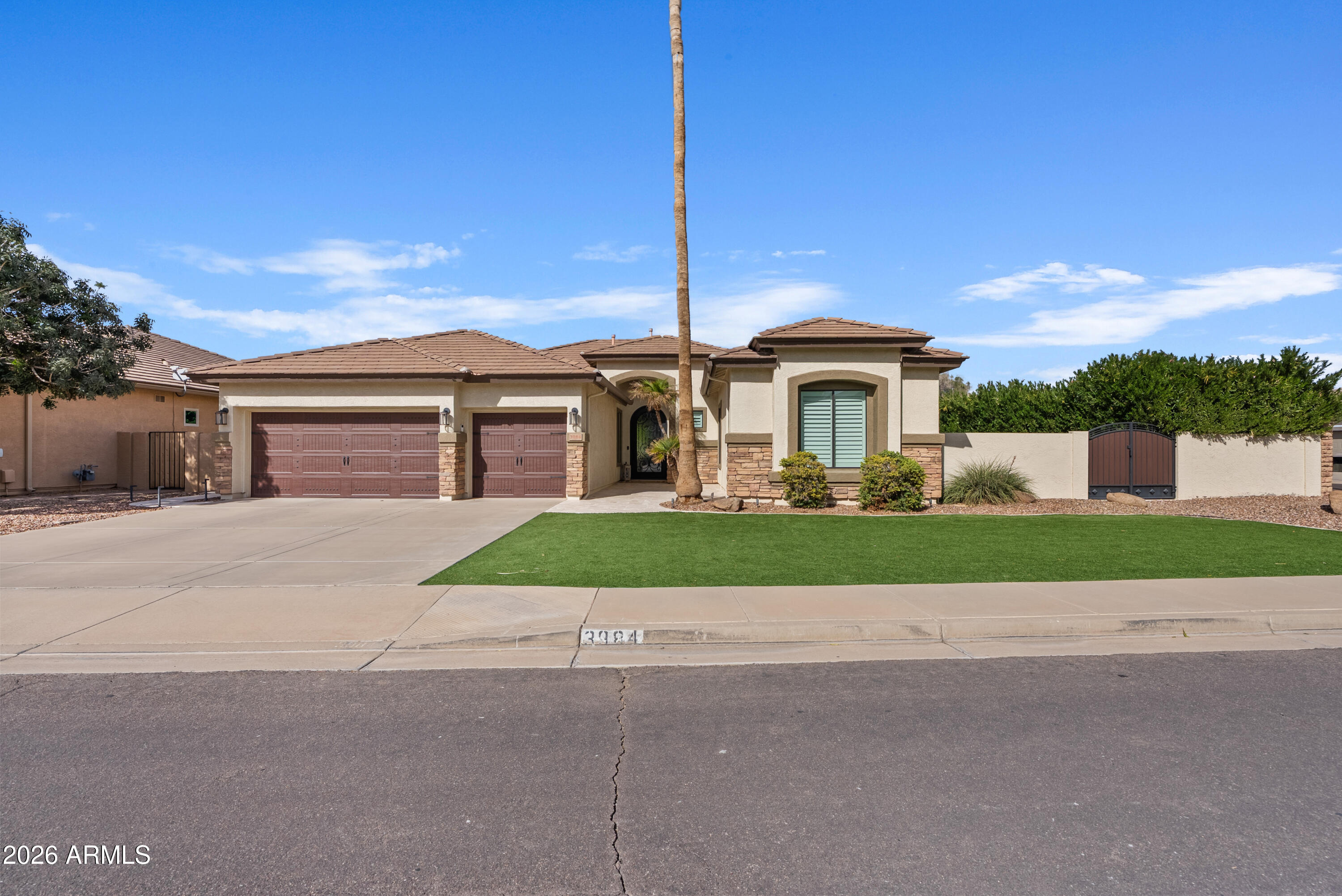 3984 E MEADOWVIEW Drive
