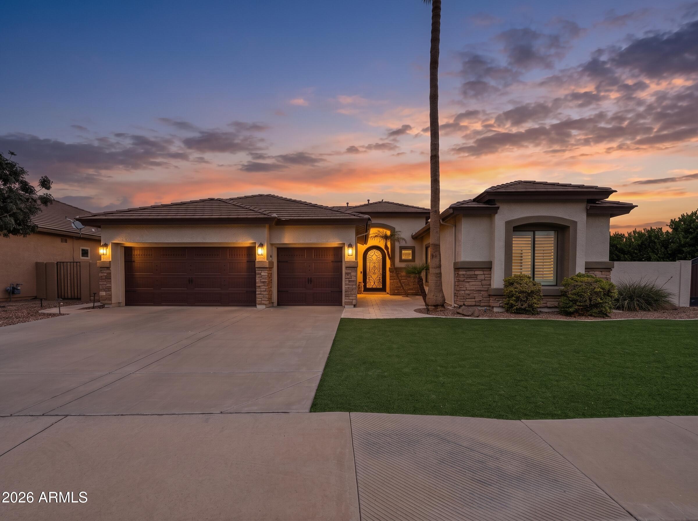 3984 E MEADOWVIEW Drive