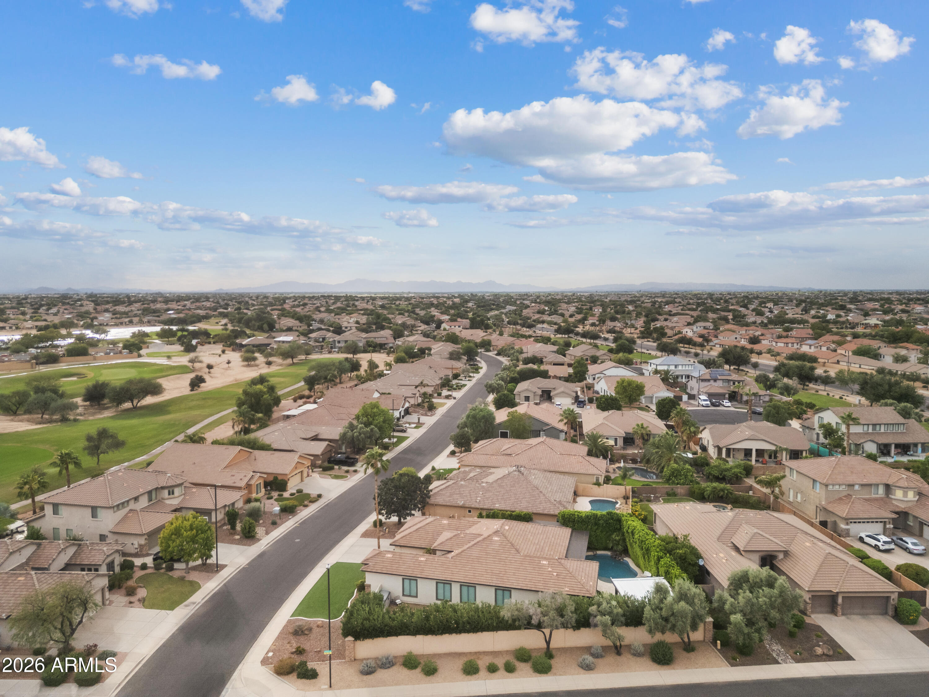 3984 E MEADOWVIEW Drive