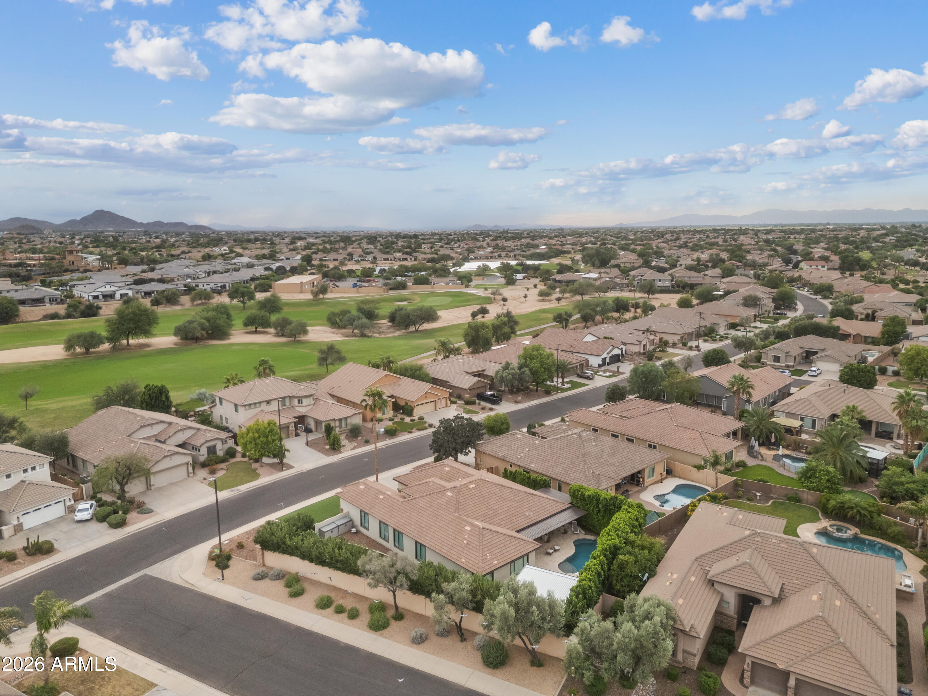 3984 E MEADOWVIEW Drive