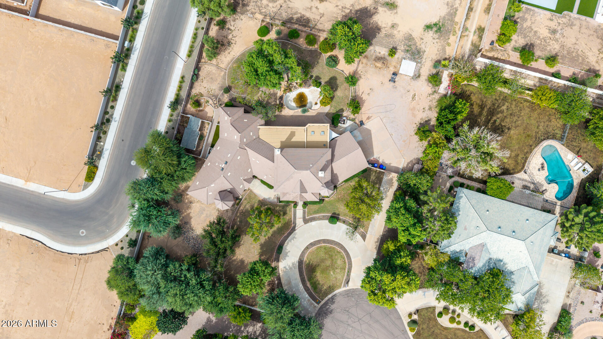 2542 E SCORPIO Place