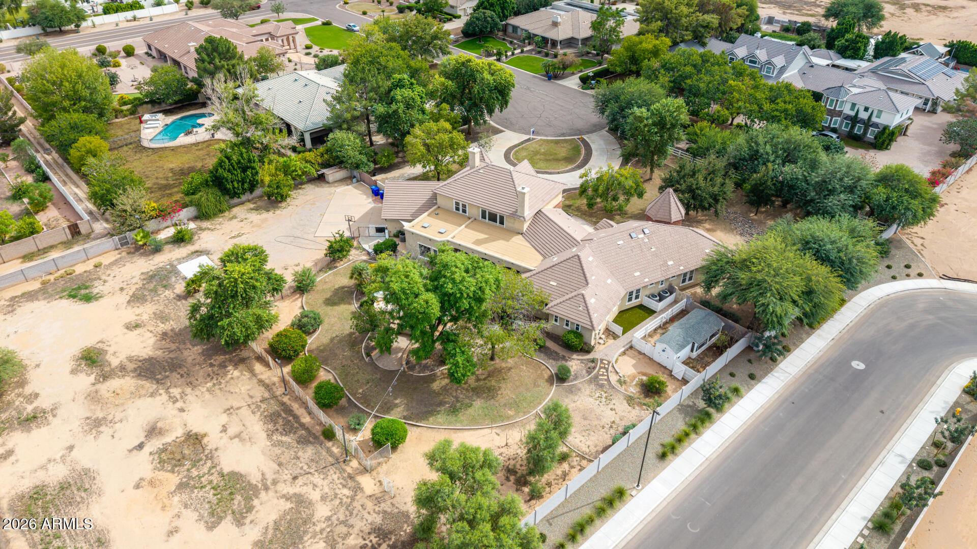 2542 E SCORPIO Place