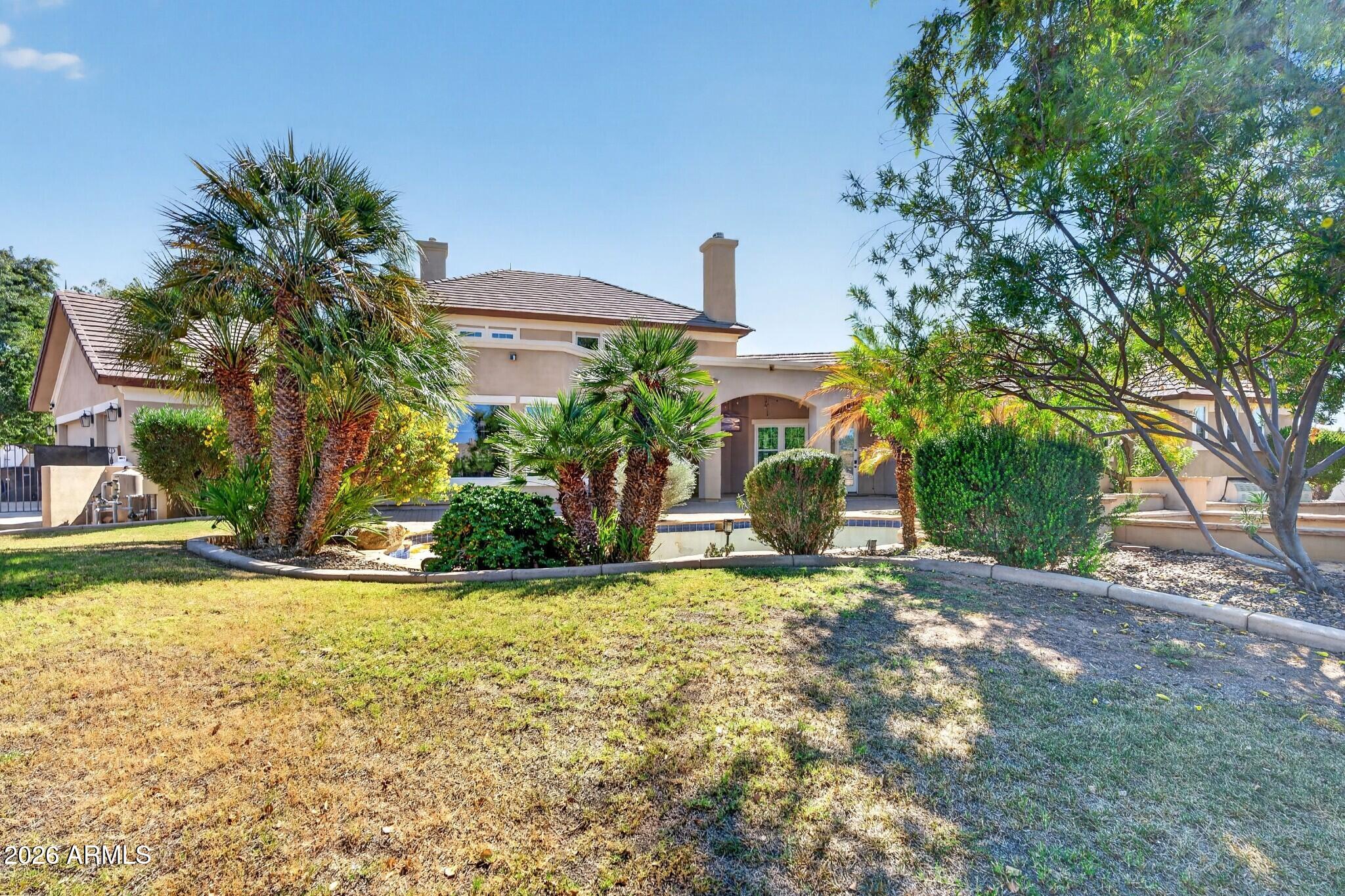 2542 E SCORPIO Place