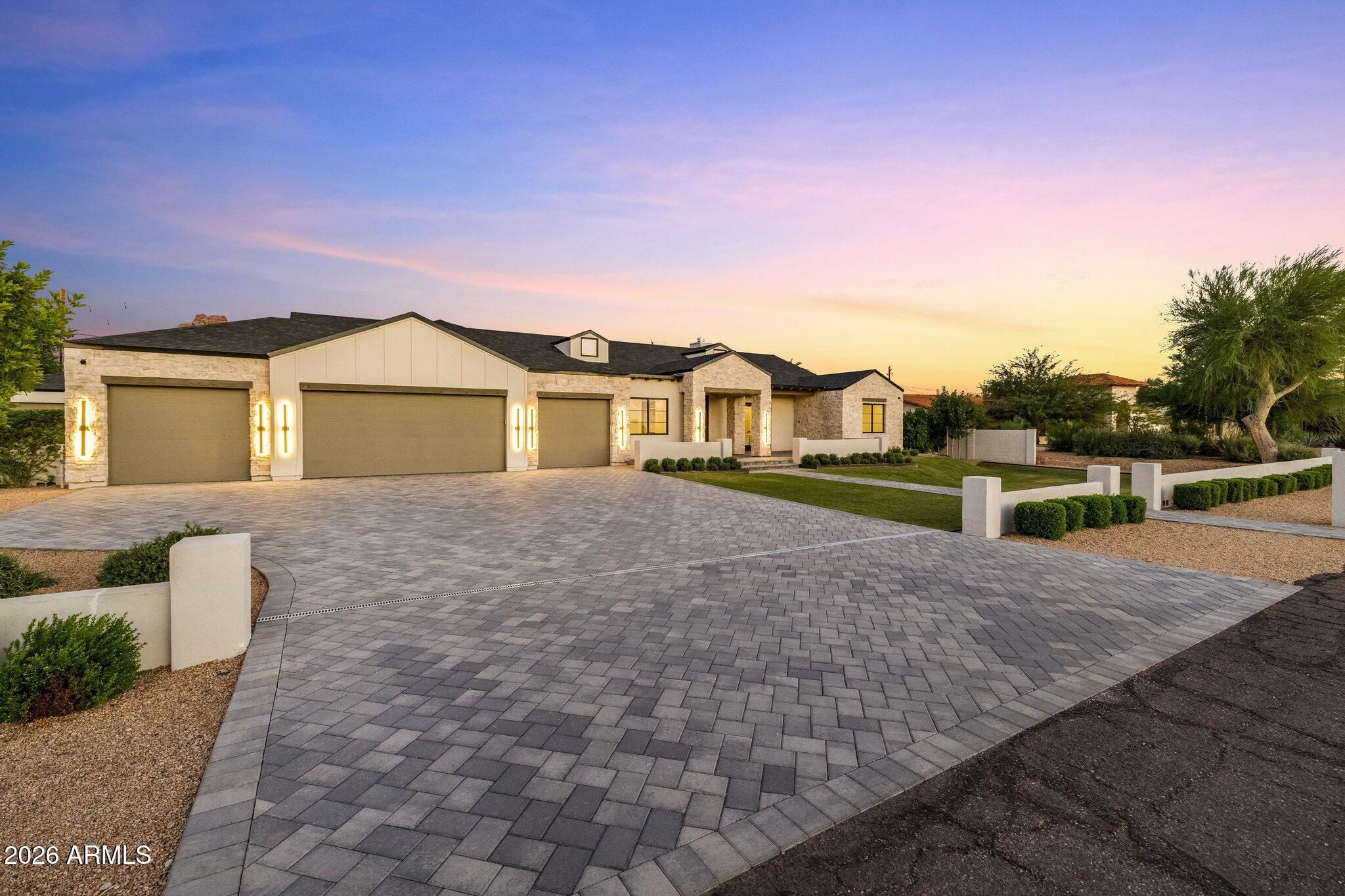 5419 N 41ST Place