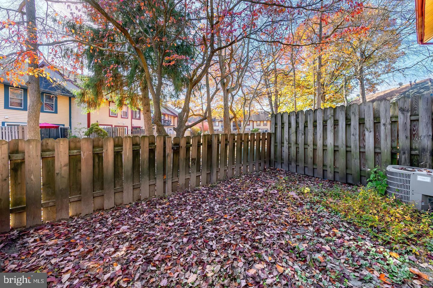 125 CHELSEA CIRCLE B144