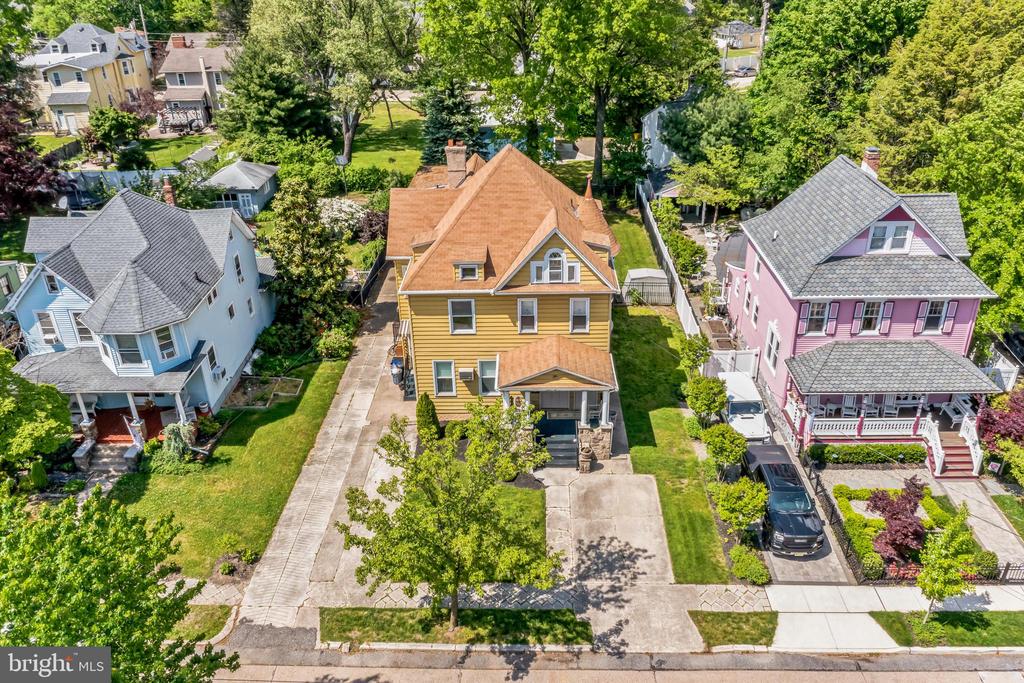 29 ROGERS AVENUE