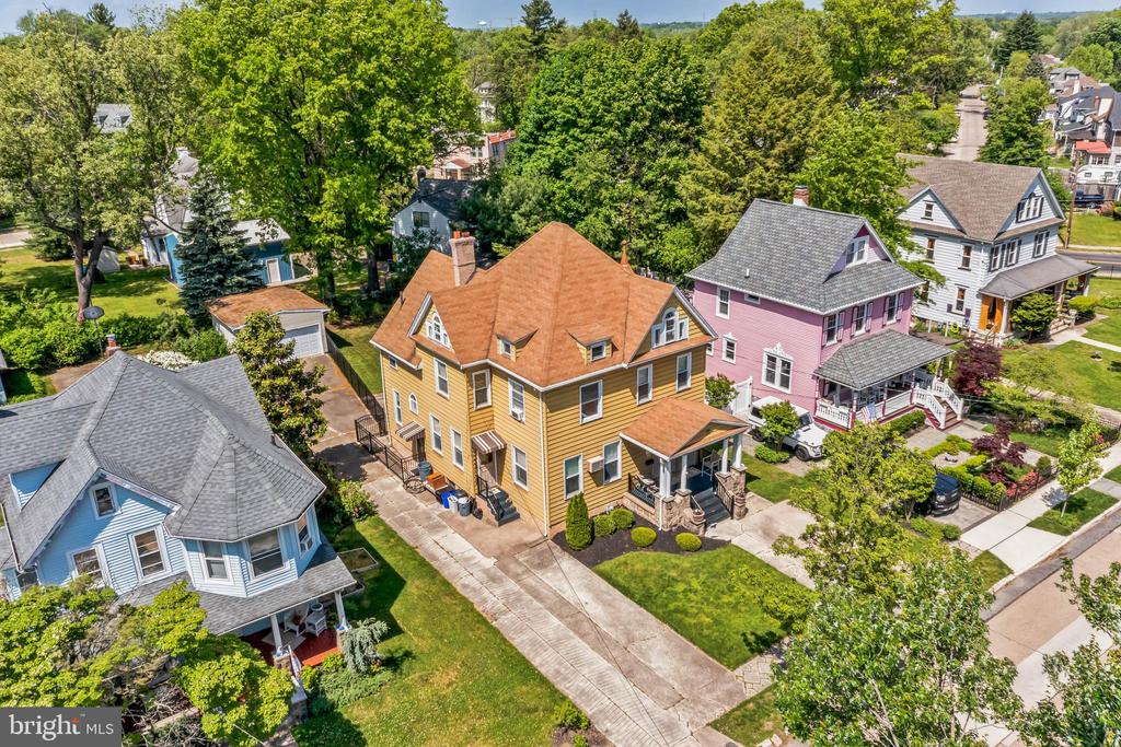 29 ROGERS AVENUE