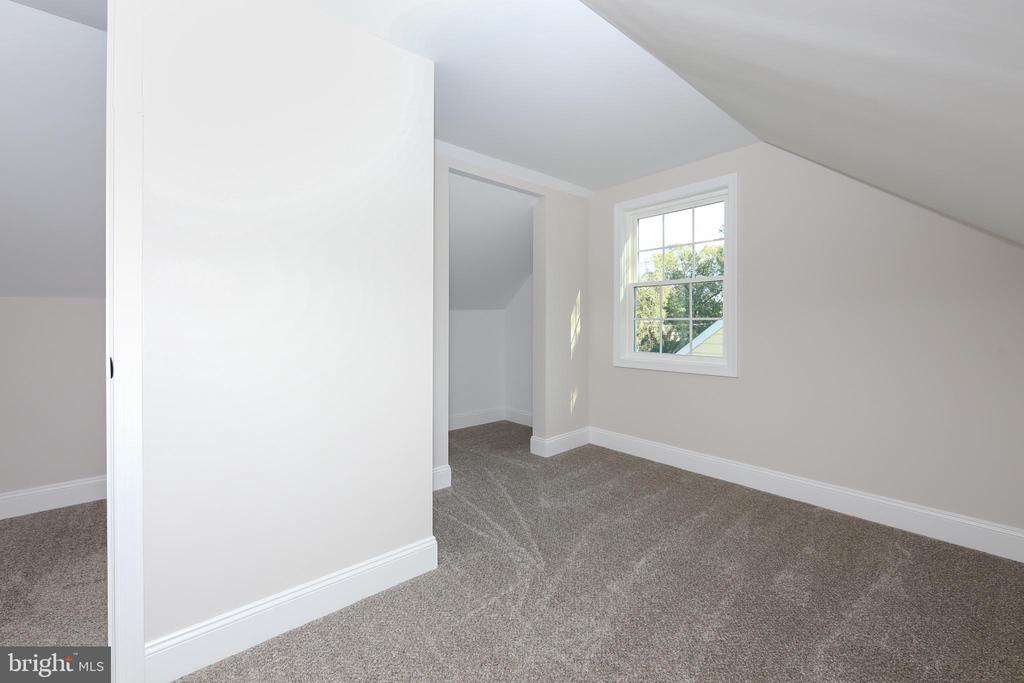 116 BERGEN AVENUE