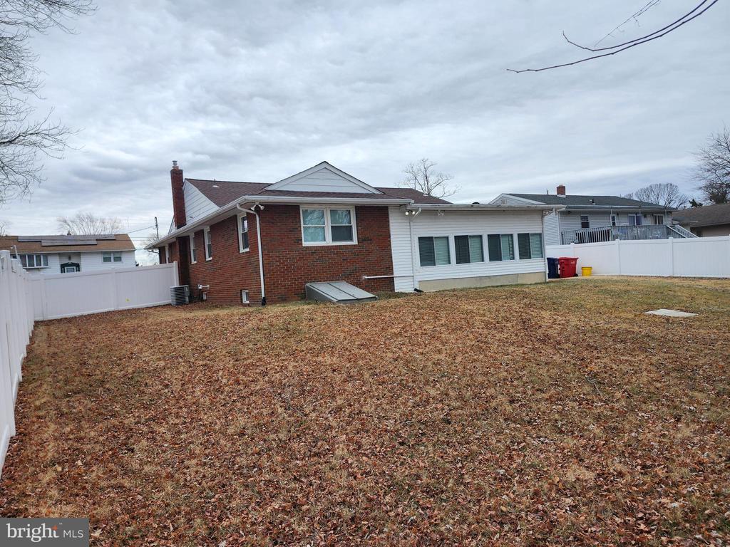 8 CORNELL AVENUE