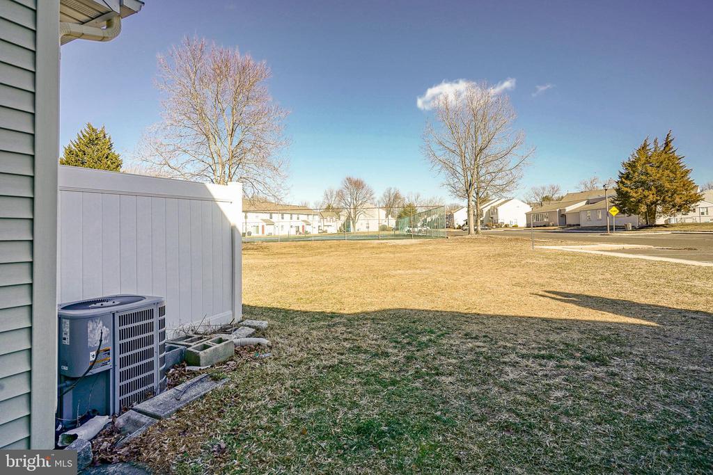3002 TALL PINES
