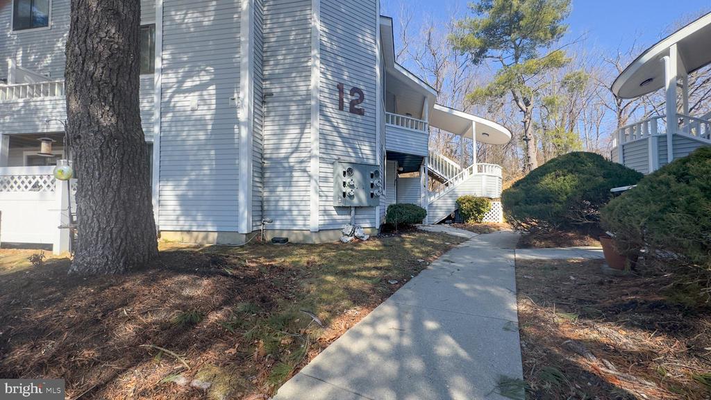 1203 BERWYCK COURT