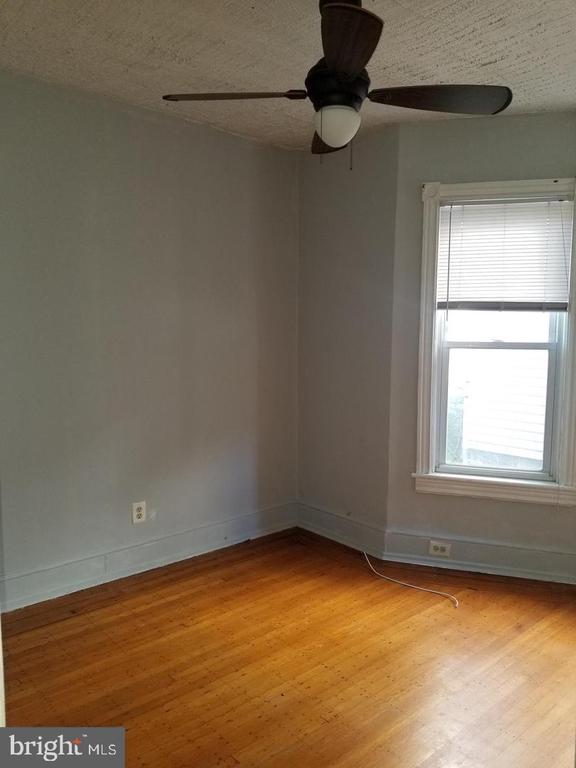 219 WOODLAWN TERRACE 1