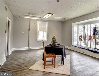 4616-C WESTFIELD AVENUE