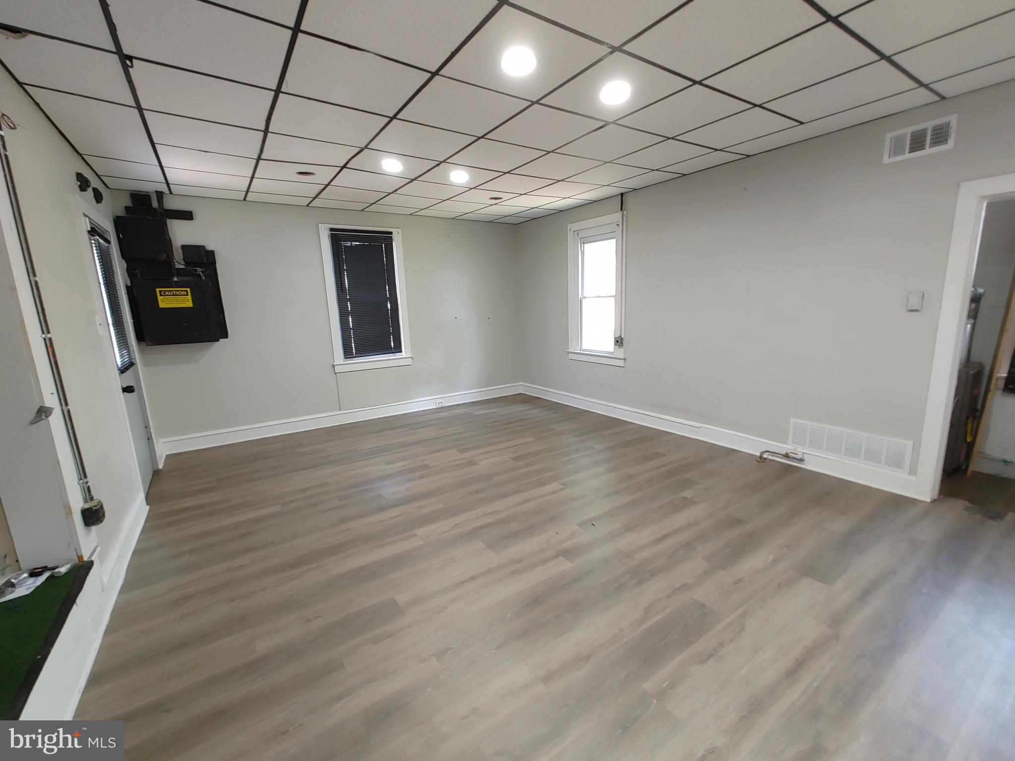 4616-C WESTFIELD AVENUE