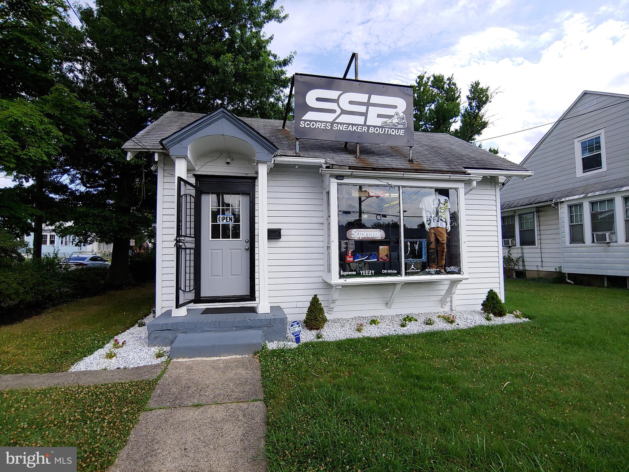 4616-C WESTFIELD AVENUE