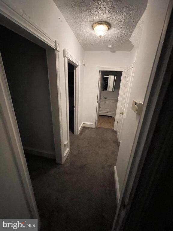 201 W LINCOLN AVENUE 2