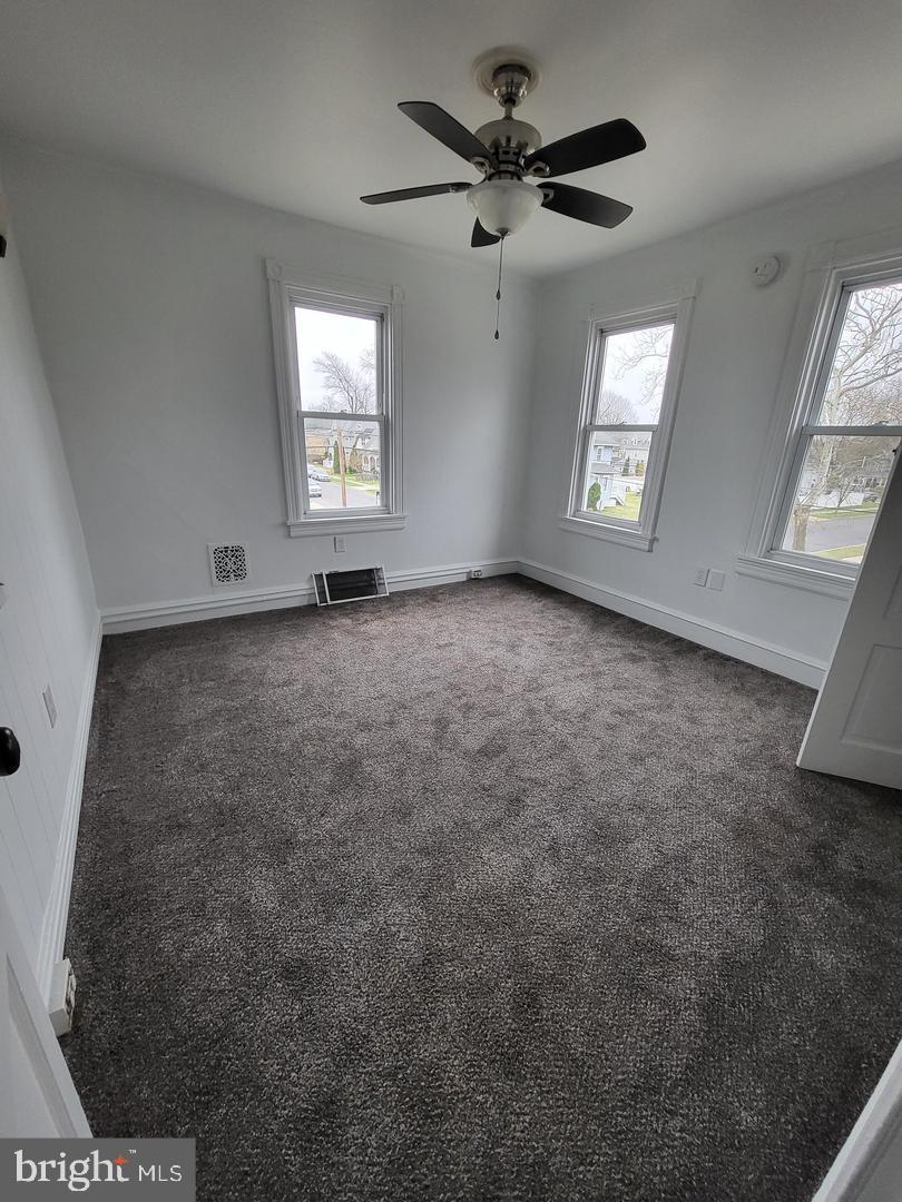 201 W LINCOLN AVENUE 2